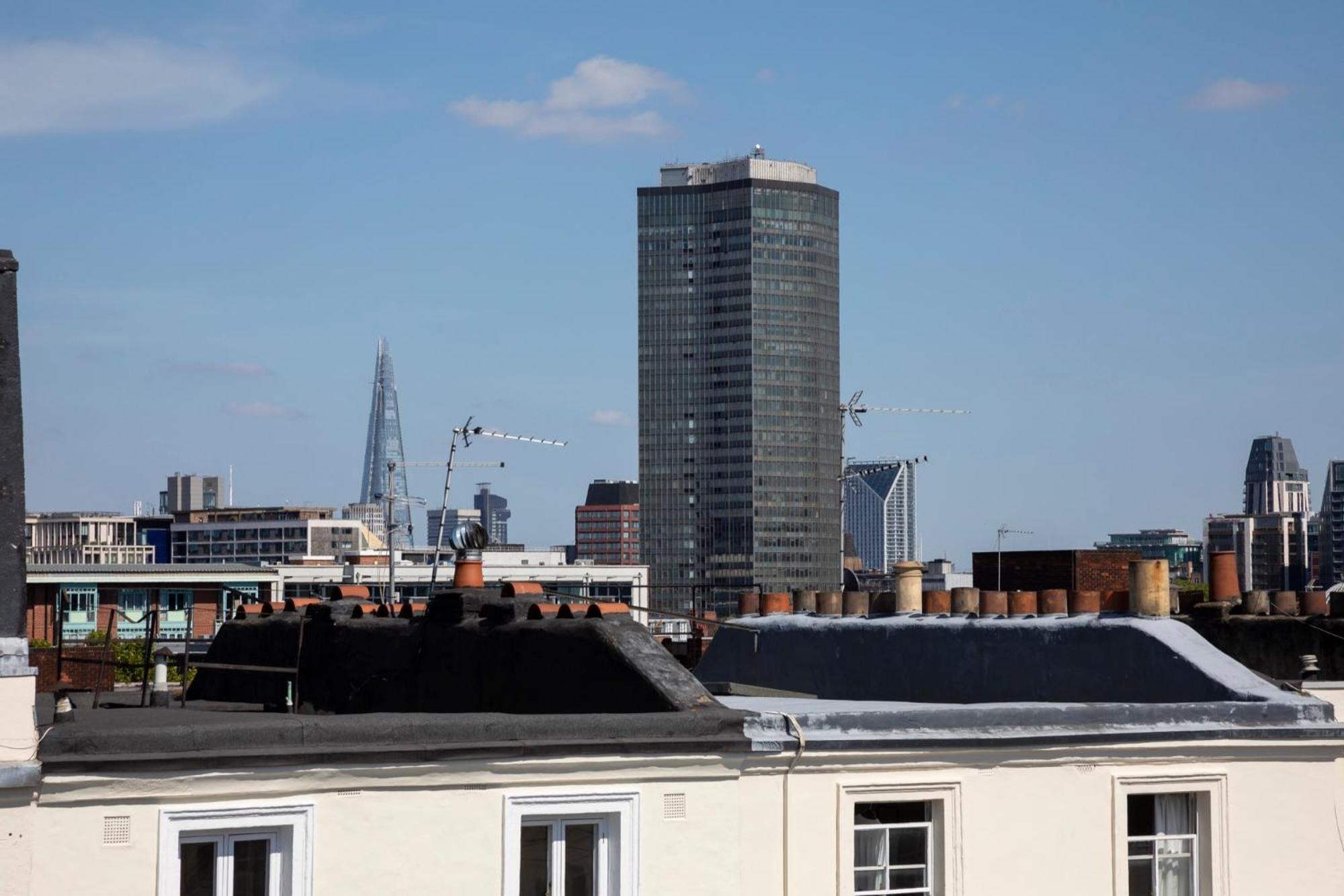 Holiday Inn Express London Victoria By Ihg Exterior foto