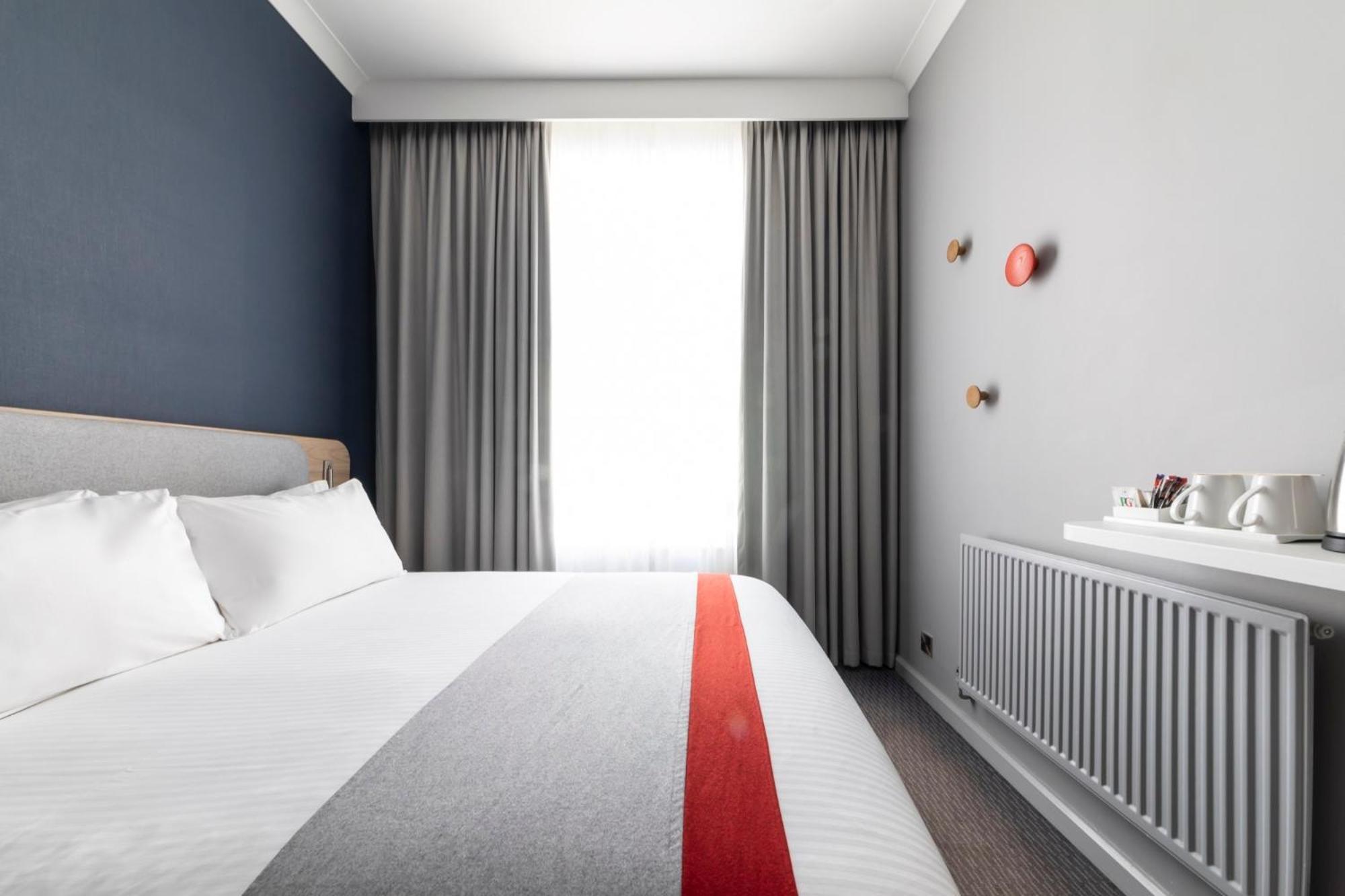 Holiday Inn Express London Victoria By Ihg Exterior foto