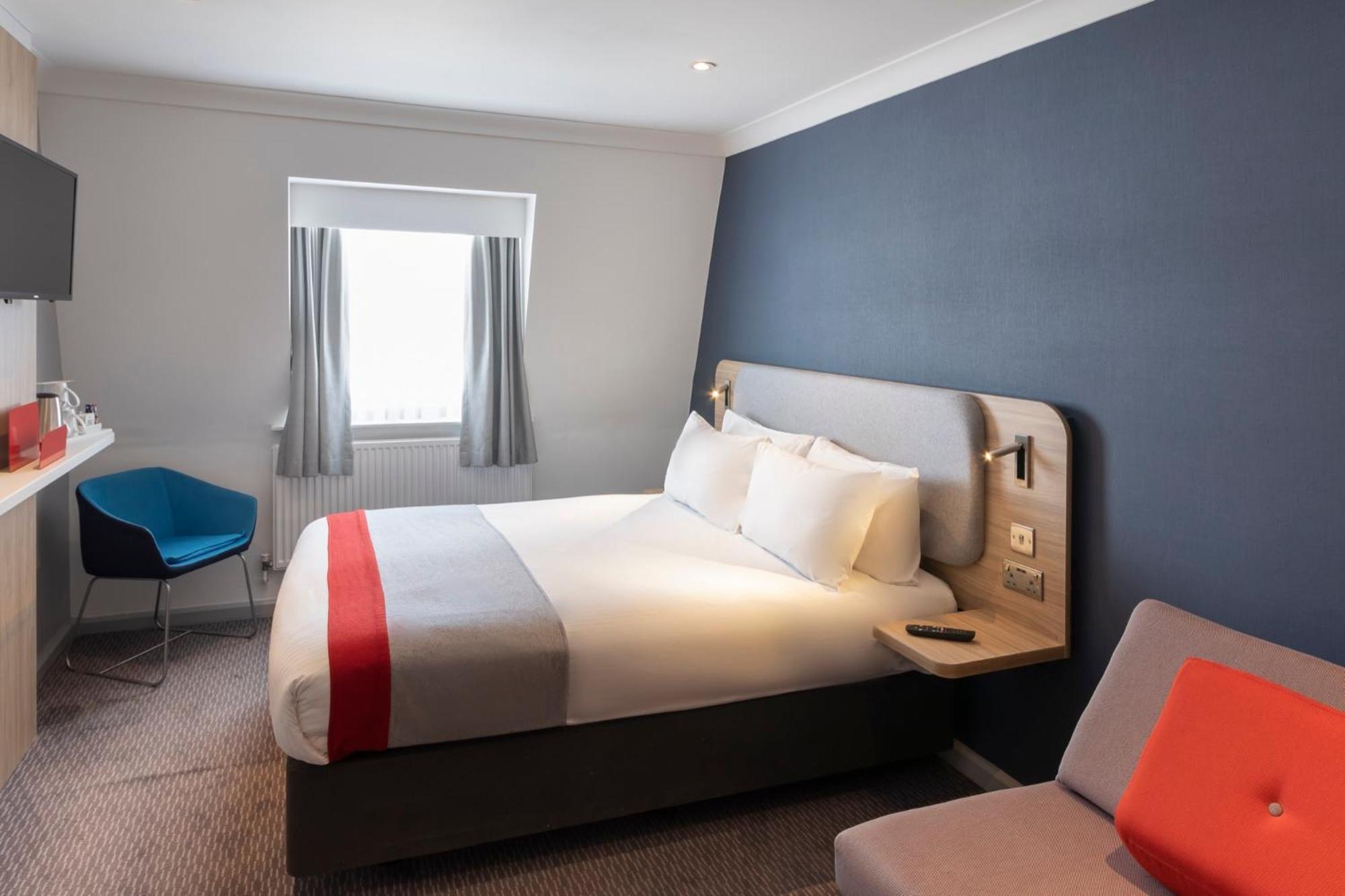 Holiday Inn Express London Victoria By Ihg Exterior foto